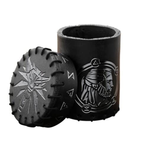 Dobbelbeker The Witcher Dice Cup Geralt Sword of Destiny